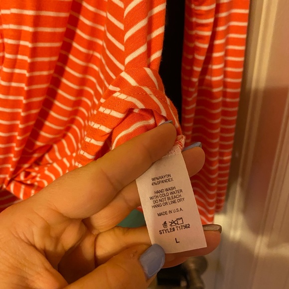 Color blocked long sleeve boutique shirt - Picture 6 of 6